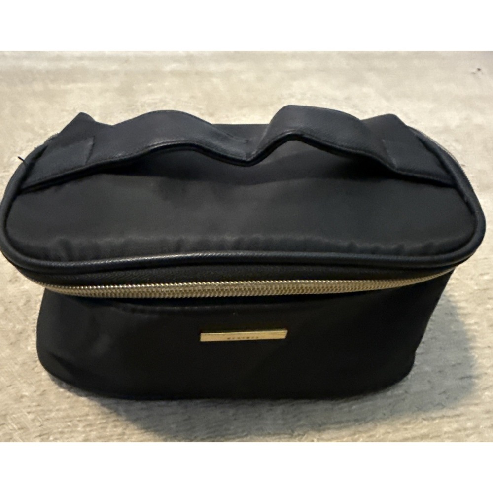 Kestrel Women Black Makeup Bag  Double Zipper - One Size- Brush slots- handle